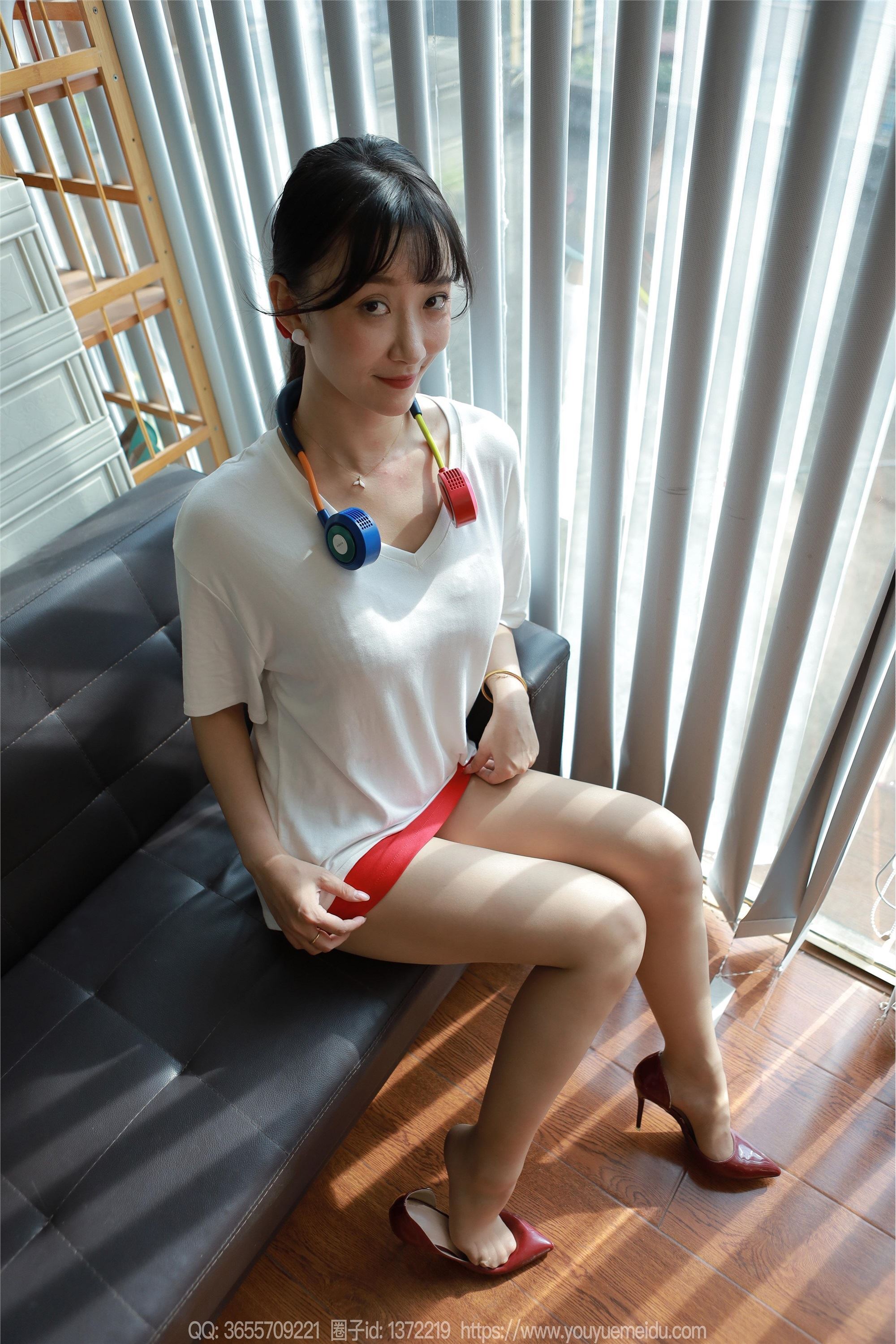 IESS异思趣向  2024.08.20 丝享家 1826 秋秋《白T红裙》